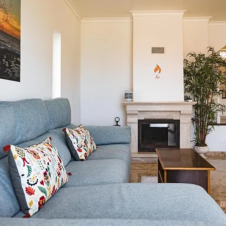 Castelo De Mar 에리세이라